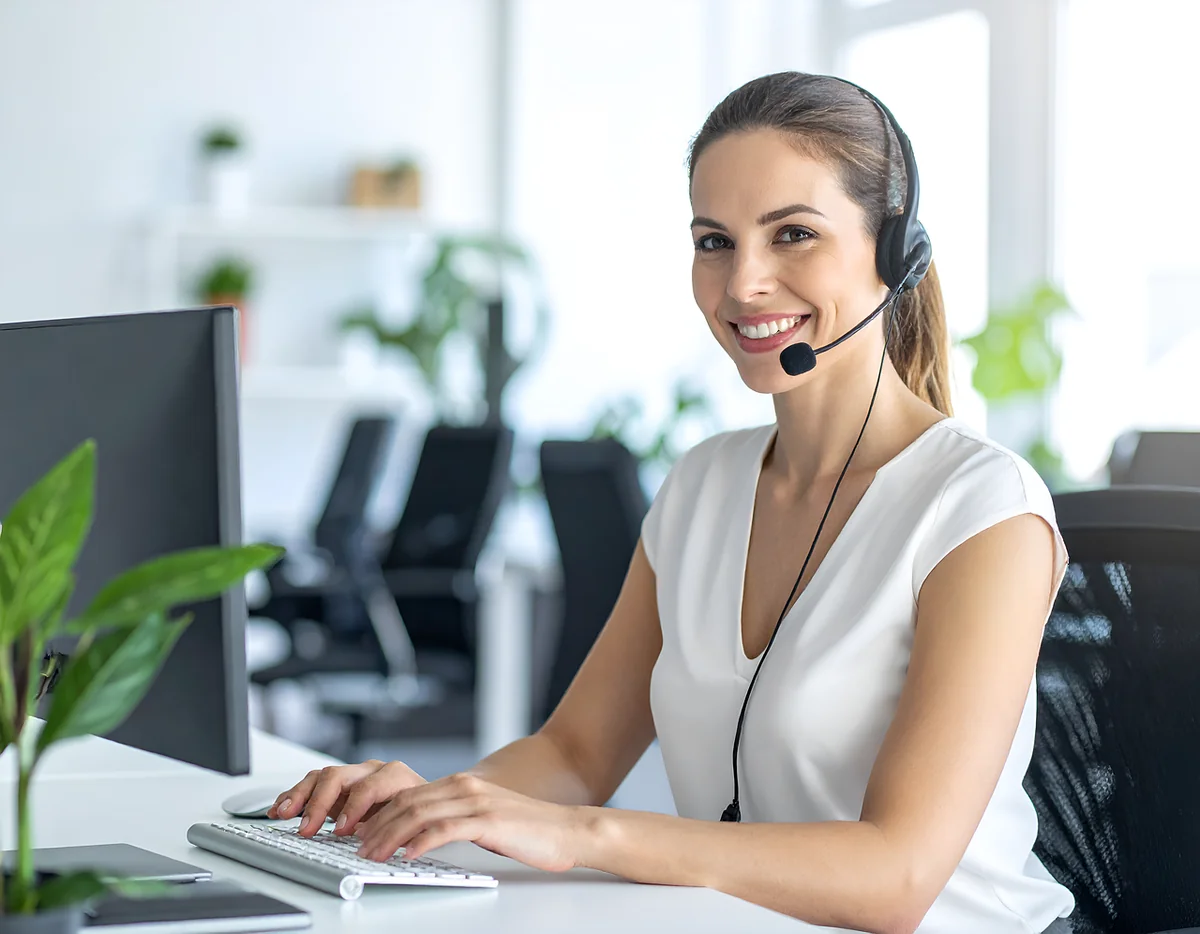 11 Employee Retention Strategies That Work in 2026 + Expert Tips