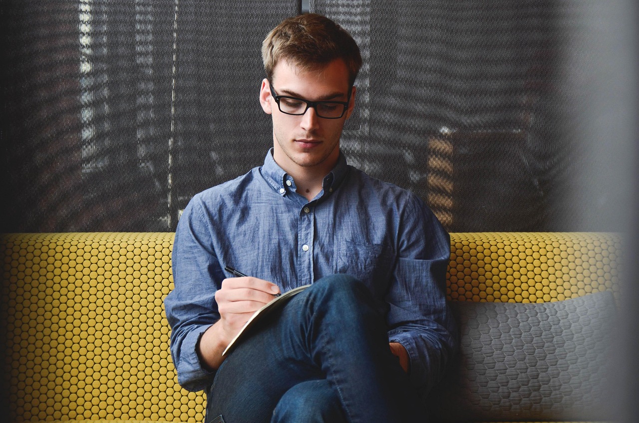 discover the world of entrepreneurship with insights, tips, and strategies for aspiring business leaders. unlock your potential and learn how to navigate the challenges of starting and running your own venture.