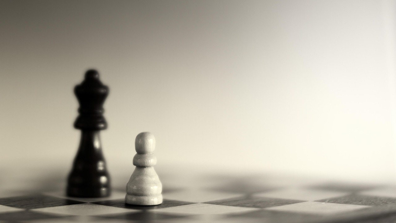 discover essential leadership skills to excel in your career. learn how to motivate teams, communicate effectively, and develop strategies for professional growth and success.